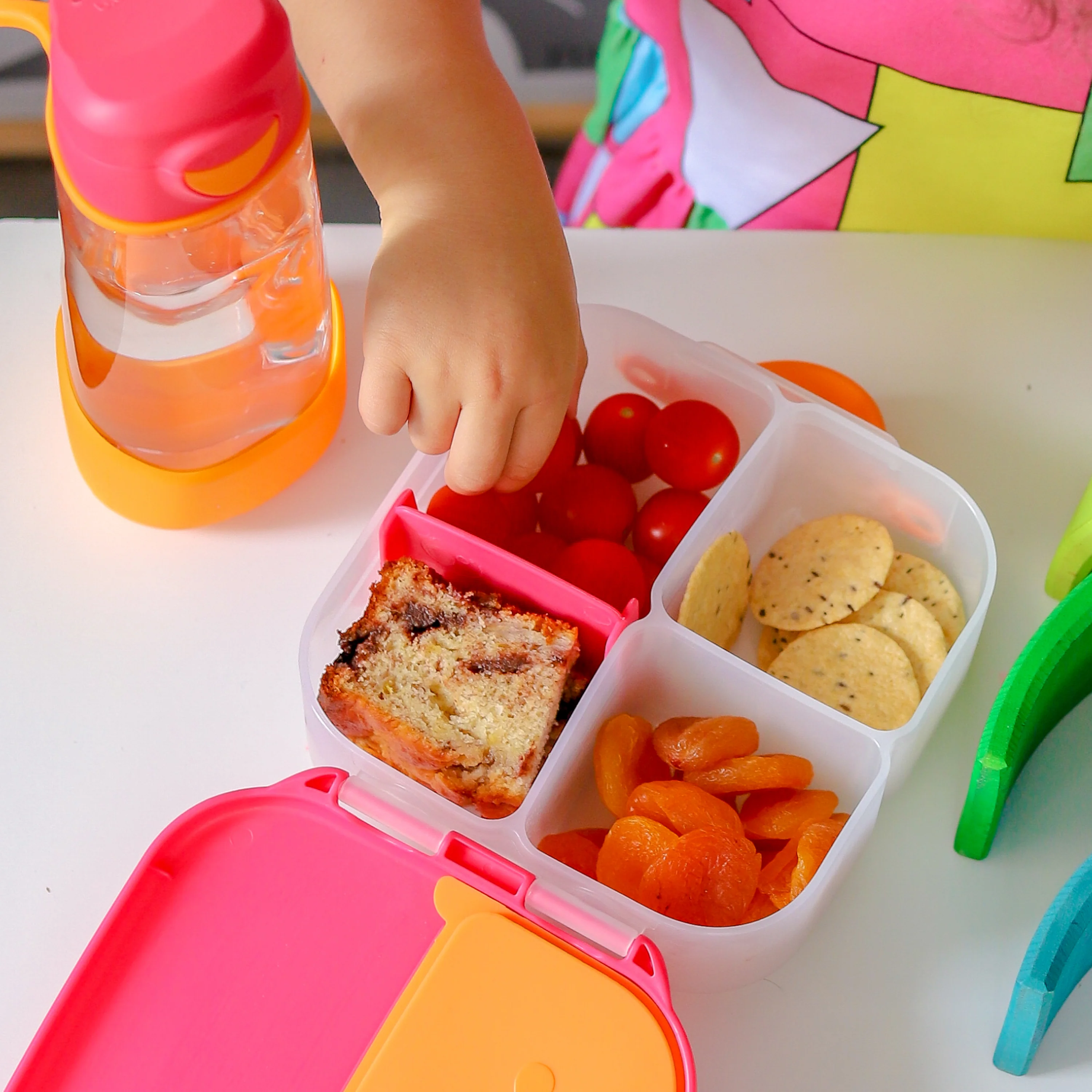 Mini Lunchbox - Strawberry Shake - Image 2