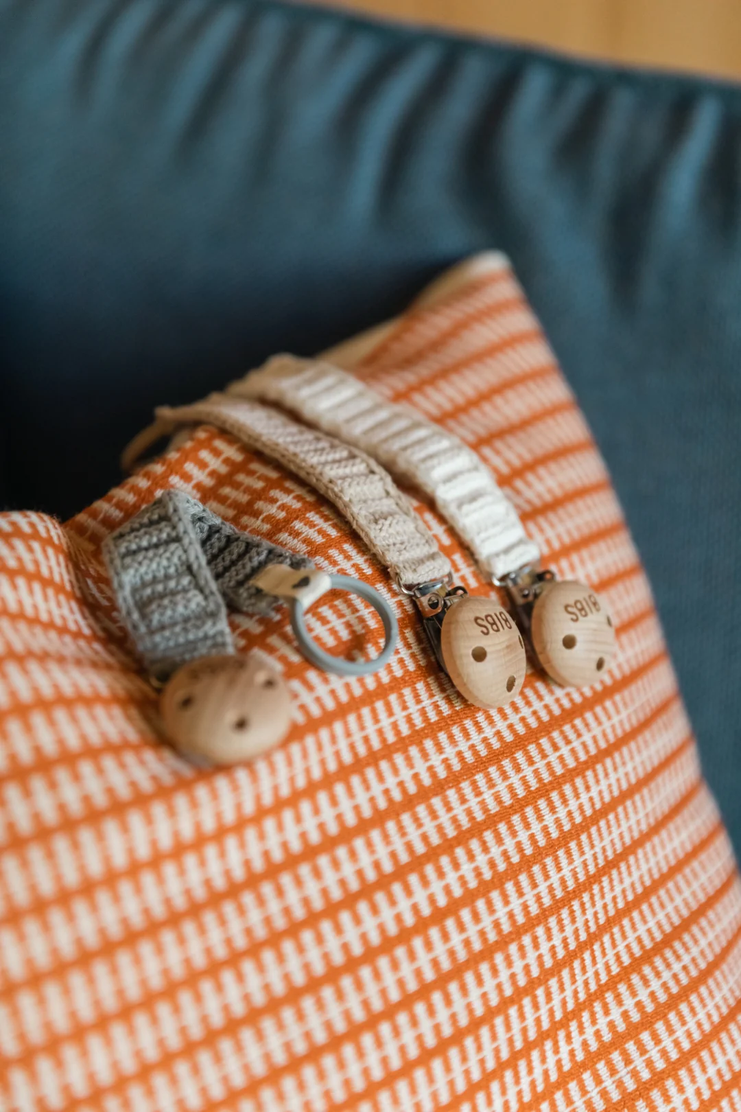 Knitted Pacifier Clip - Ivory - Image 4