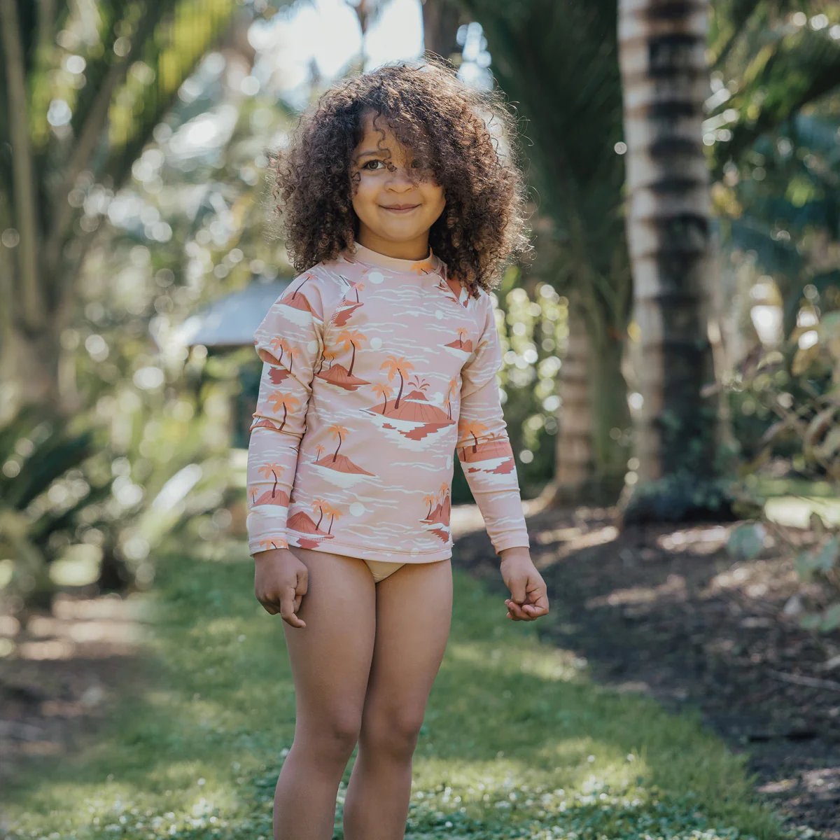 Crywolf Rash Vest - Sunset Lost Island - Image 4