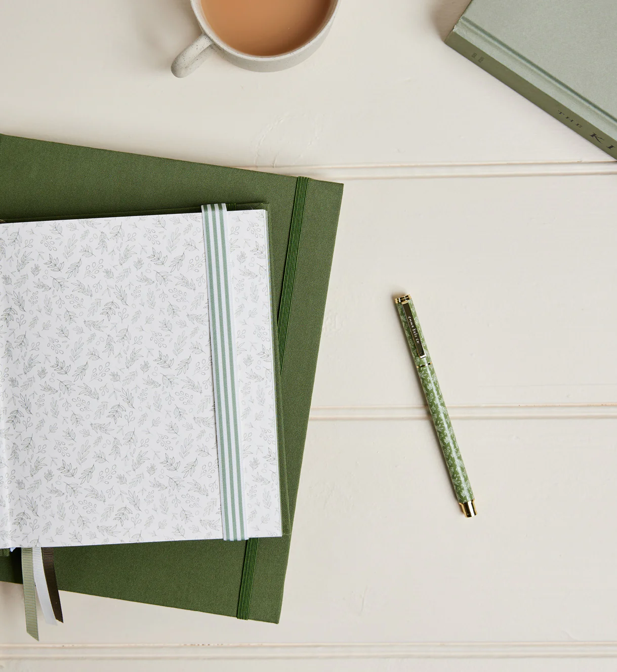 2024 Planner | Signature | Vertical Weekly | Oregano - Image 2