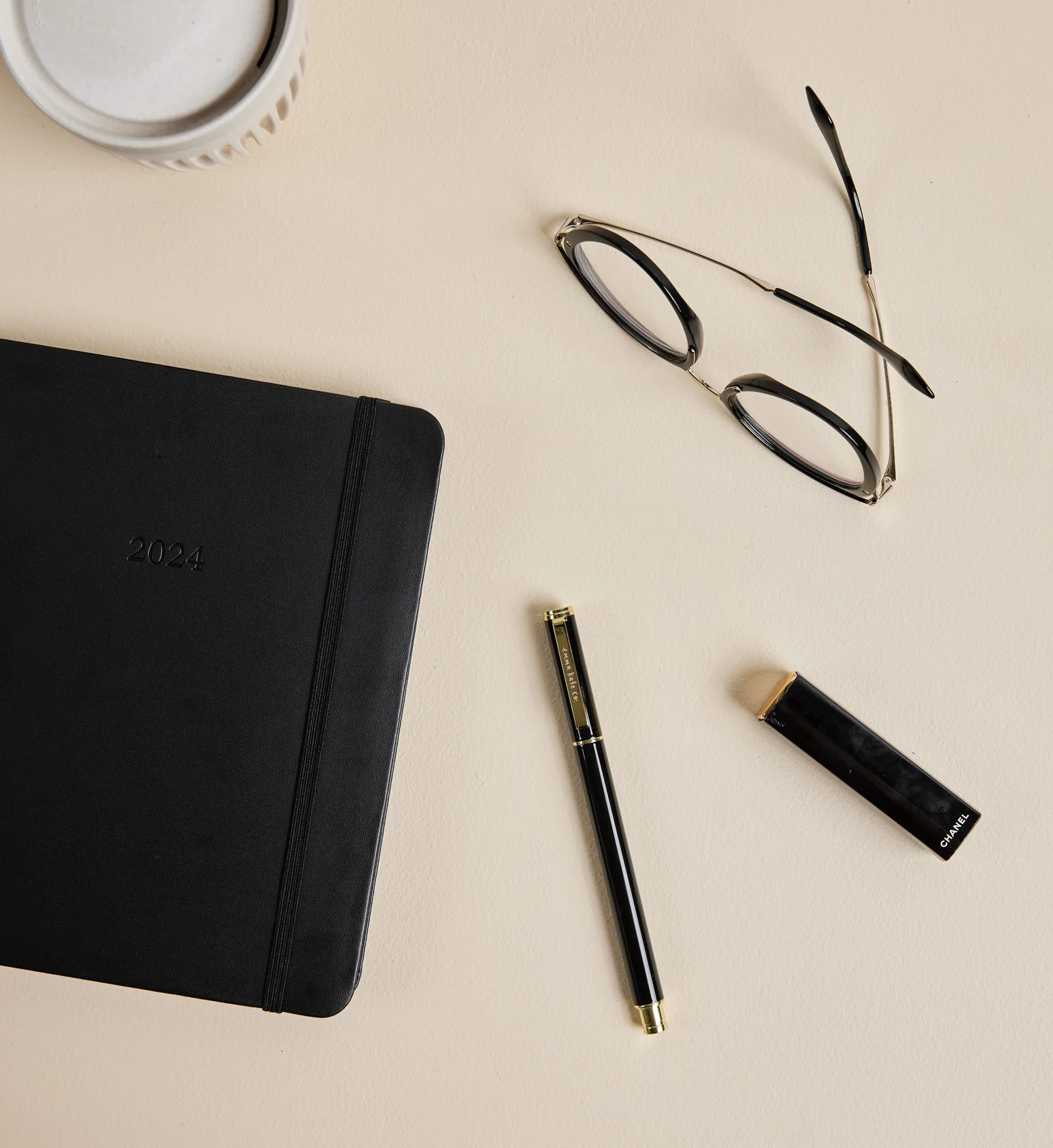 2024 Planner | Signature | Vertical Weekly | Ristretto - Image 2