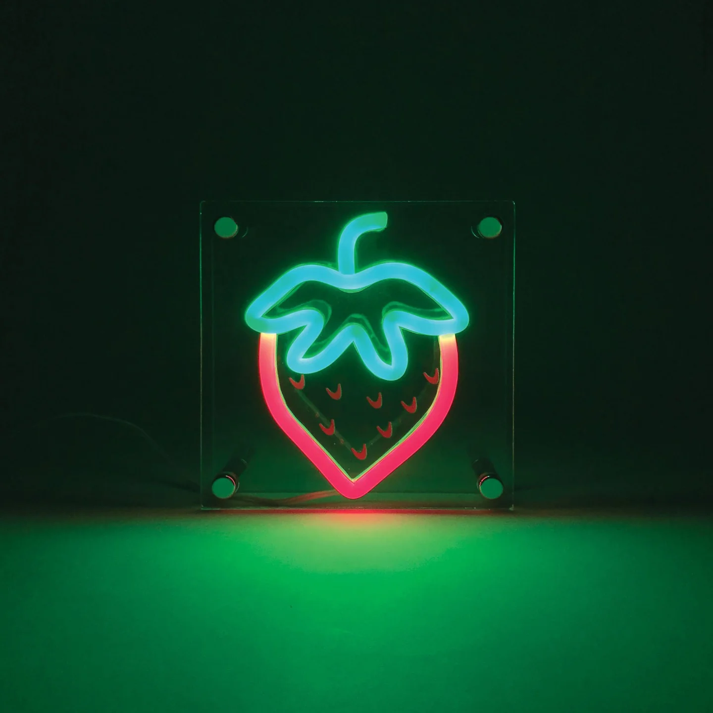 Acrylic Light - Strawberry - Image 2