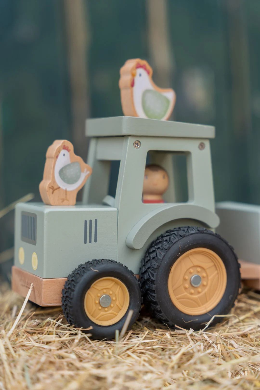 Little Farm Tractor With Trailer - Image 5