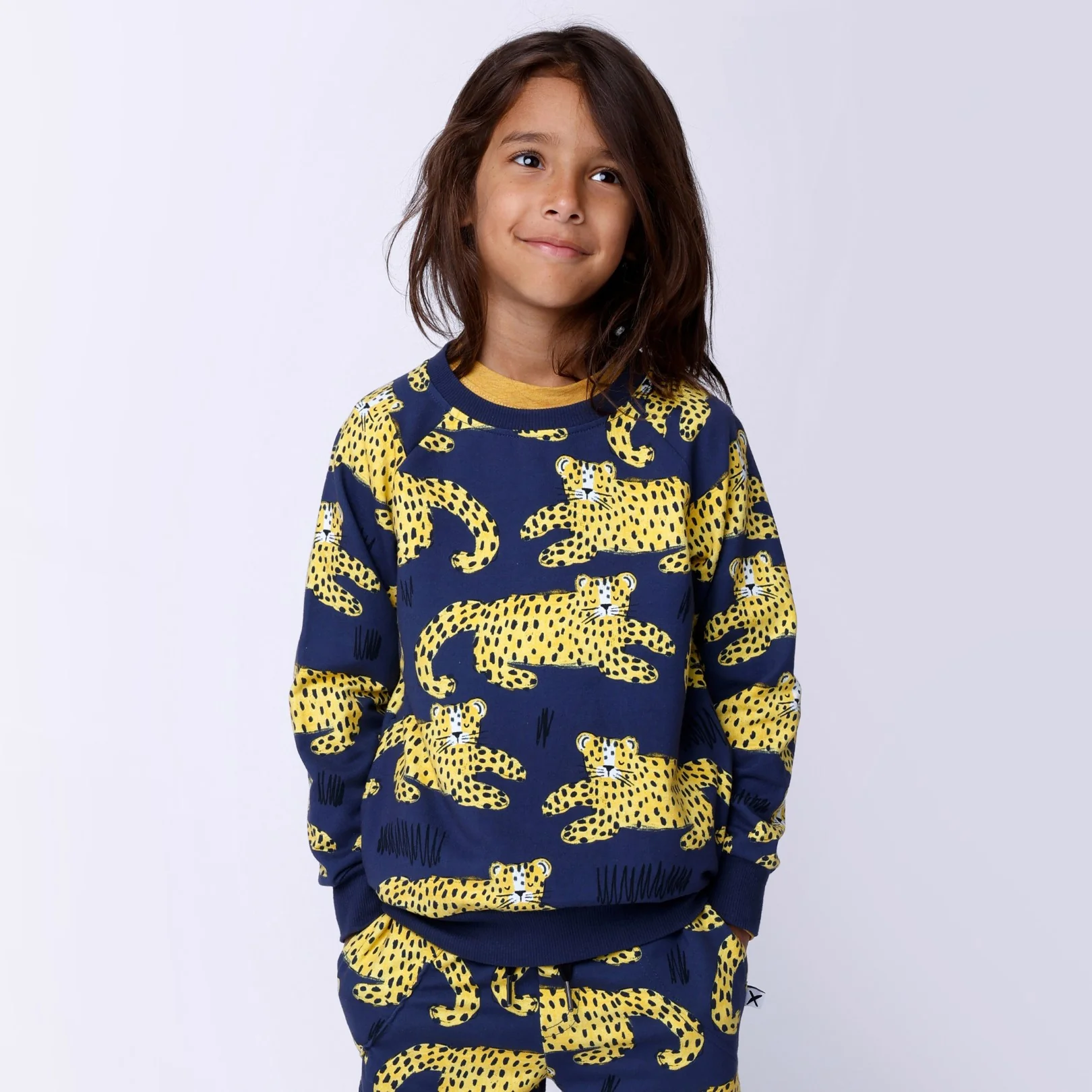 Relaxing Cheetahs Crew - Dark Blue - Image 2