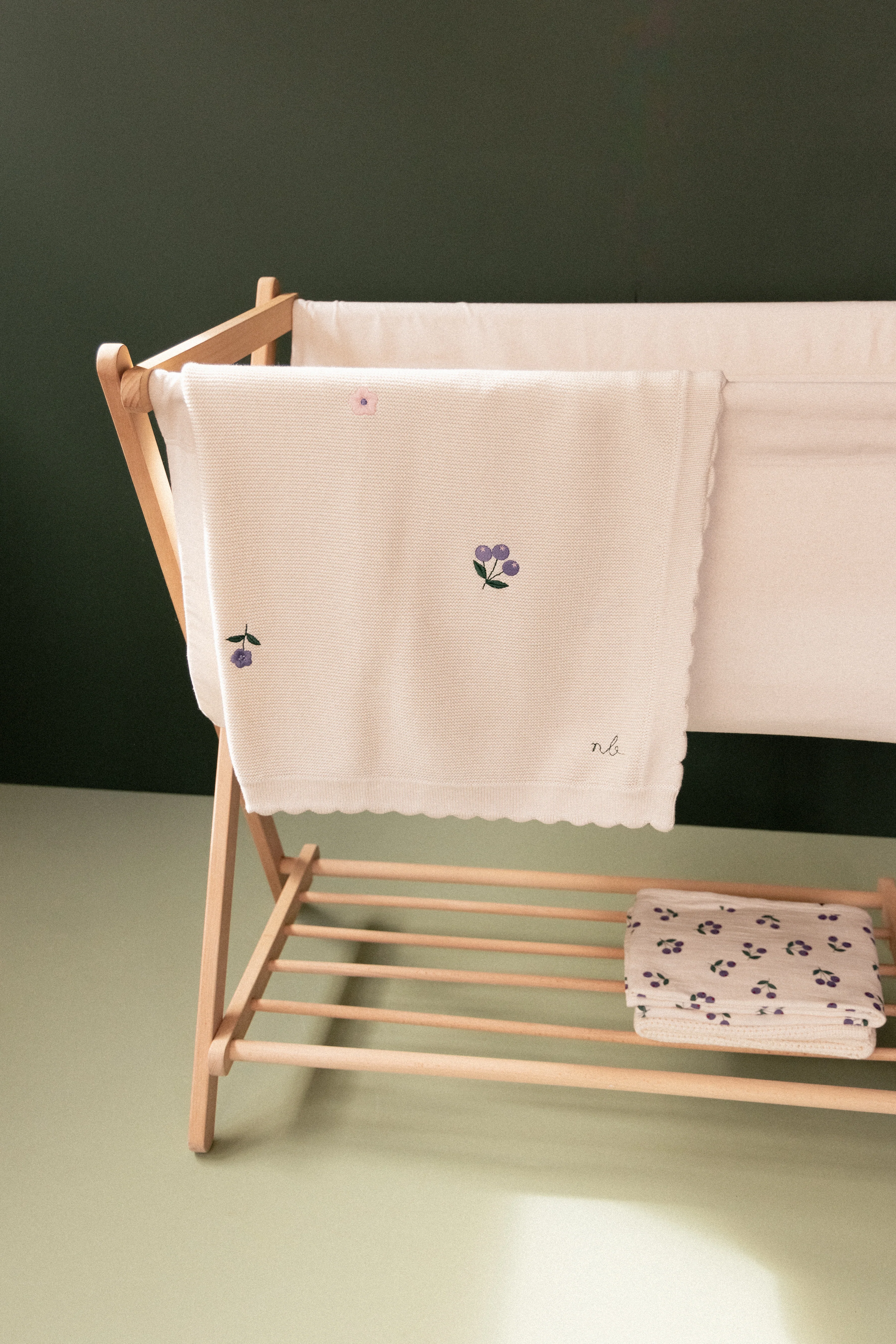 Muslin Wrap - Winter Berry Natural Print - Image 2