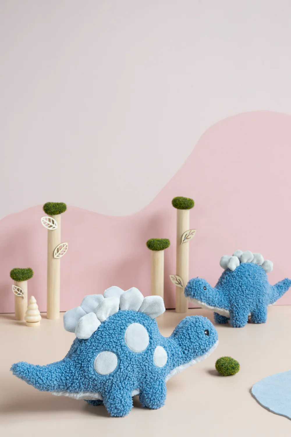 Stu the Stegosaurus - Image 3