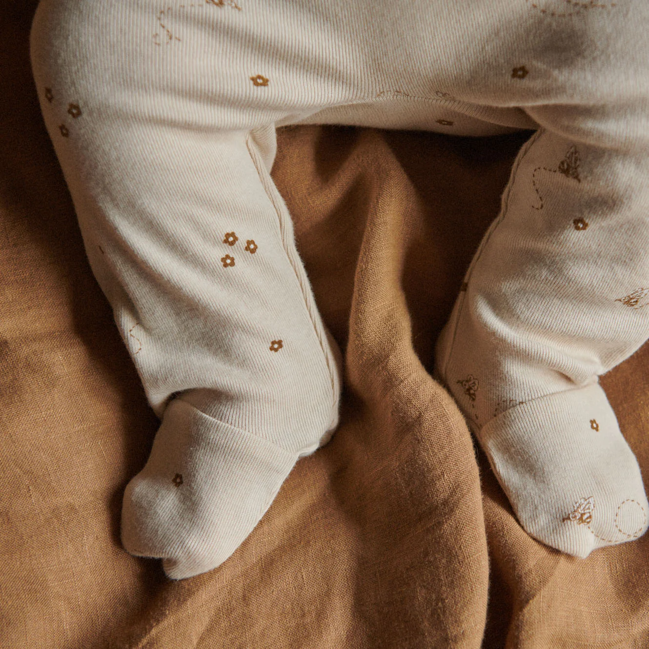 Footed Romper - Bumble Bee Print - Image 2