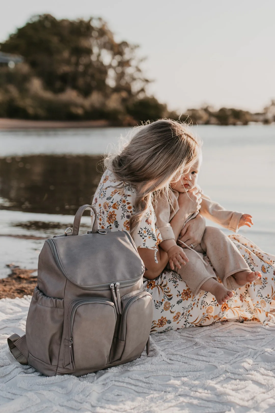 Nappy Backpack - Taupe - Image 3