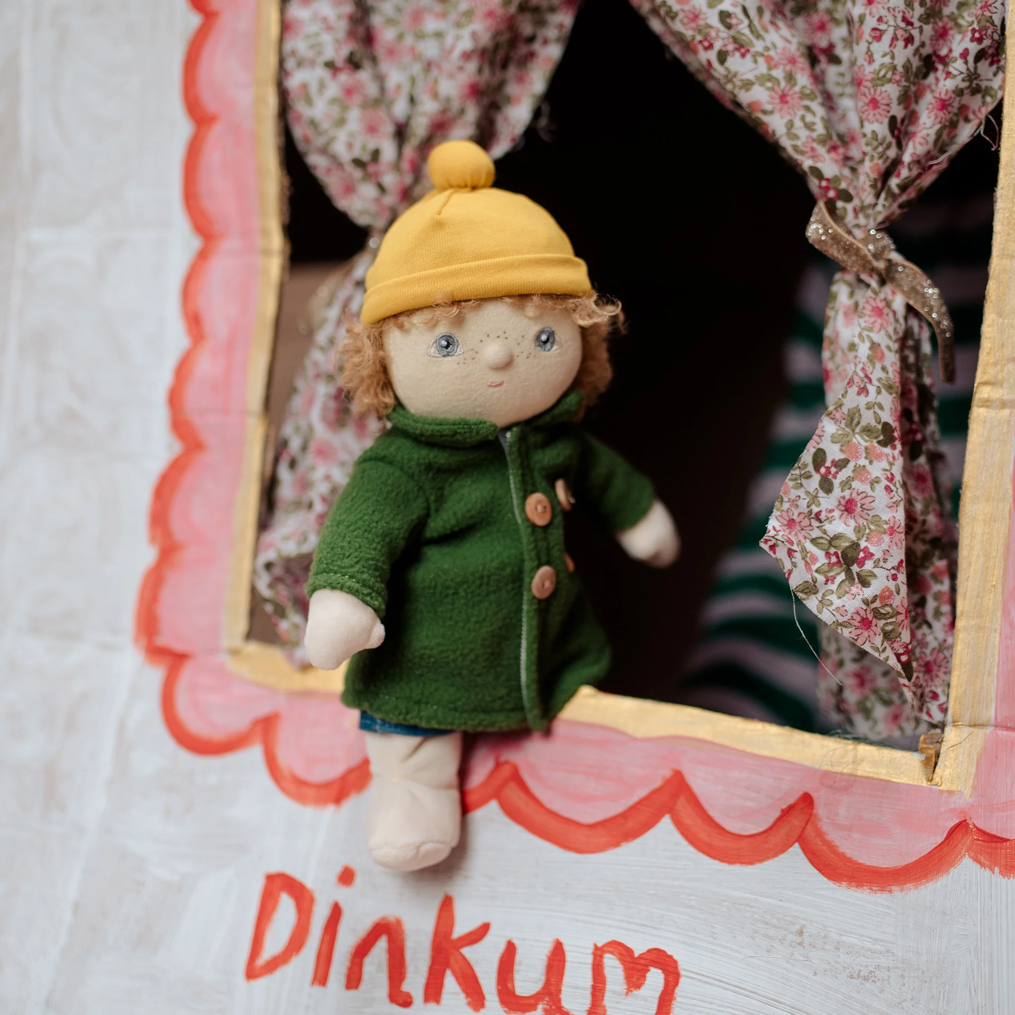 Dress Me Dinky - Charlie Chestnut - Image 7