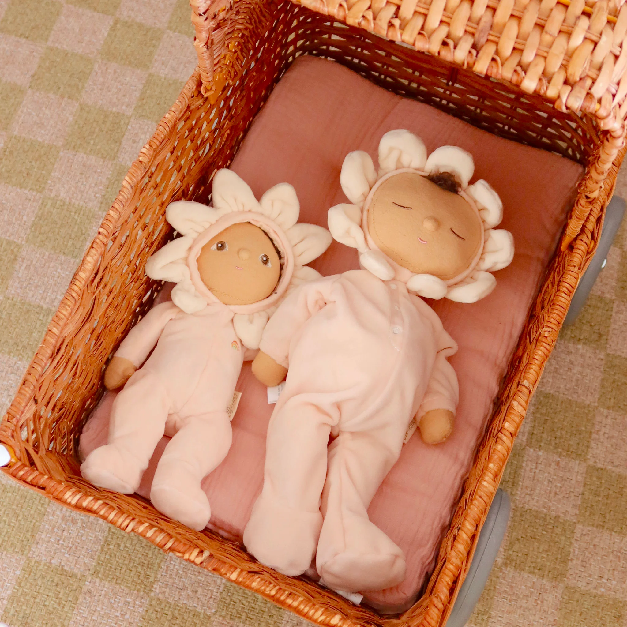Limited Edition Dozy Dinkum Doll - Talia Tulip - Image 9