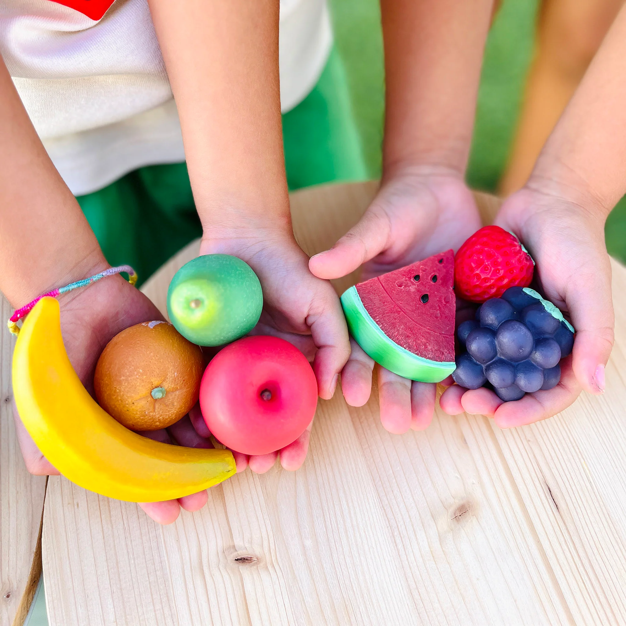 Tubbles Sensory Stones - Fantastic Fruit - Image 2