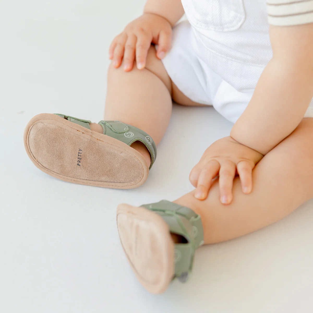 Pretty Brave Milo - Khaki Smiley - Image 4
