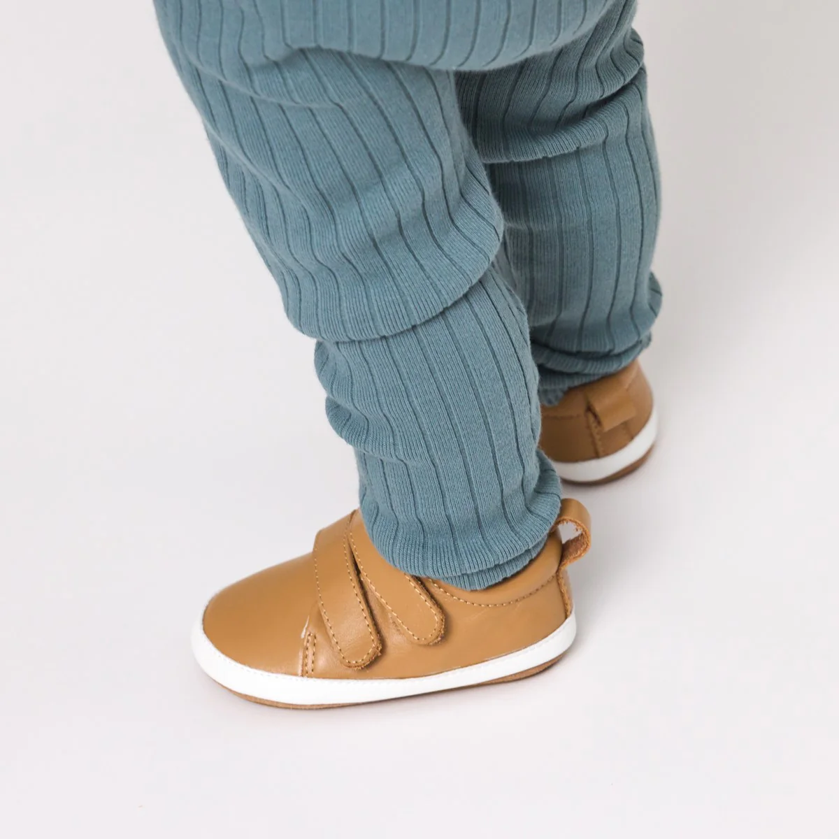 Scout Tan - Image 2