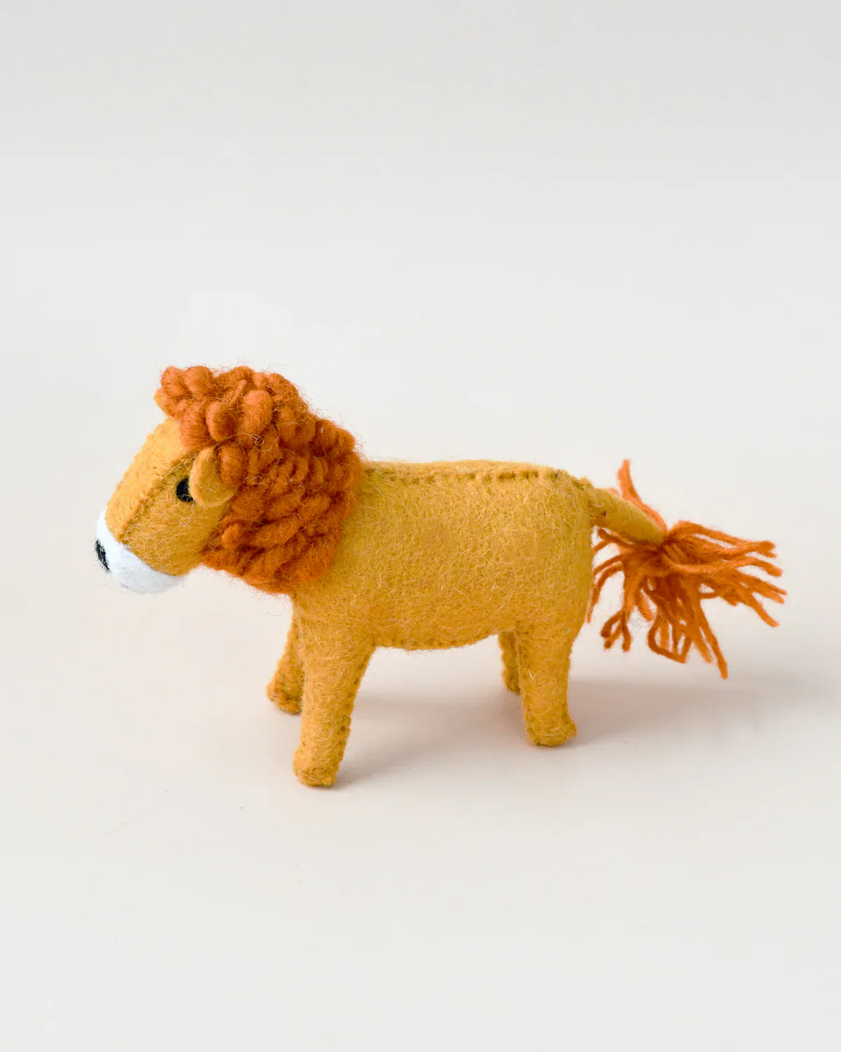 Felt Lion Soft Toy for Safari Play - Image 4