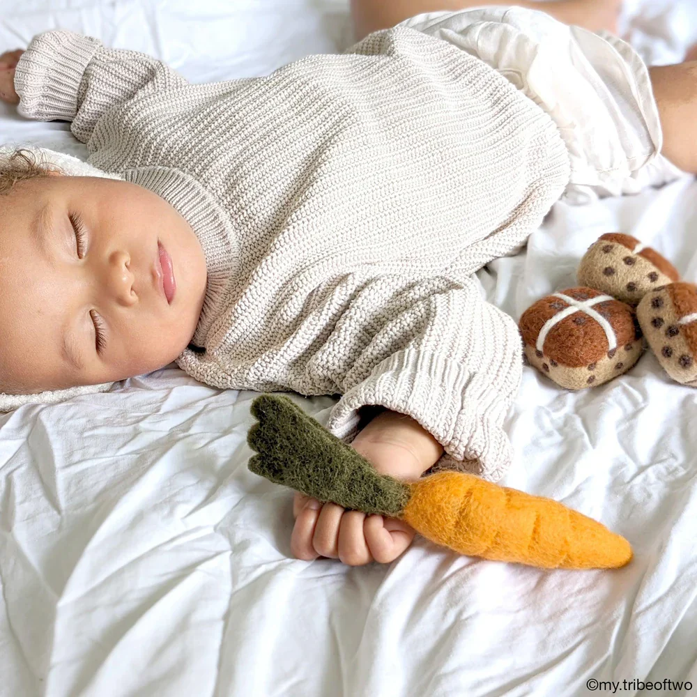 Felt Orange Carrot - Image 2