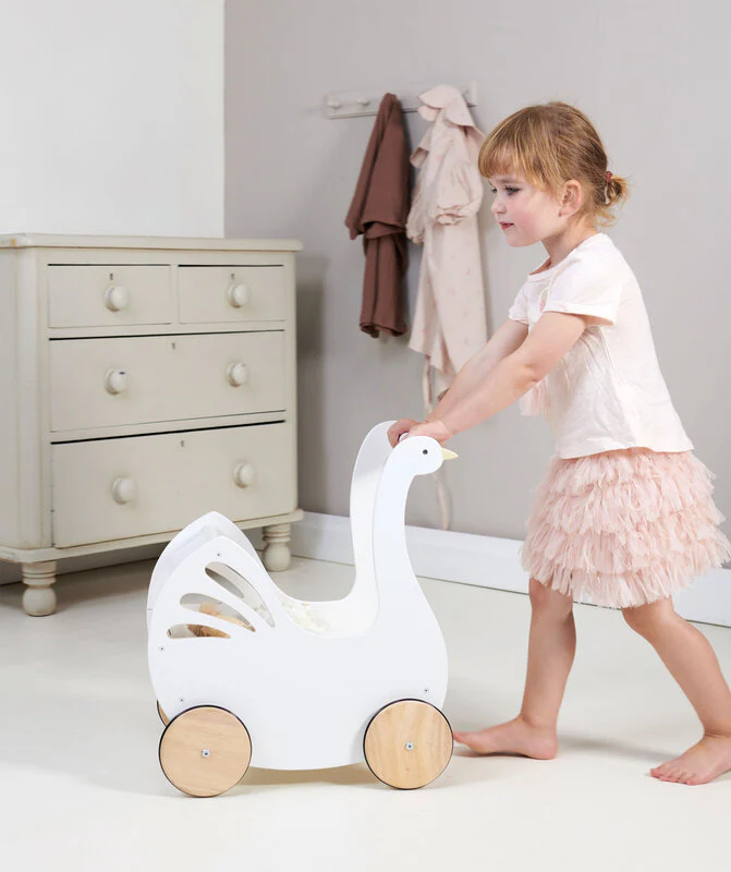 Sweet Swan Pram - Image 2