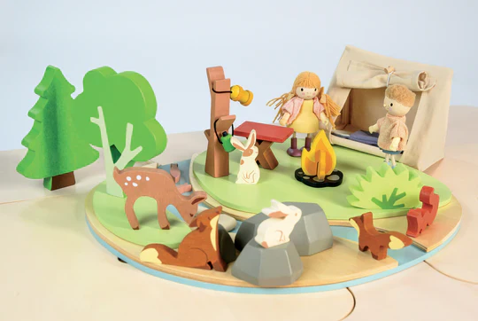 Wildlife Camping Playset - Image 5