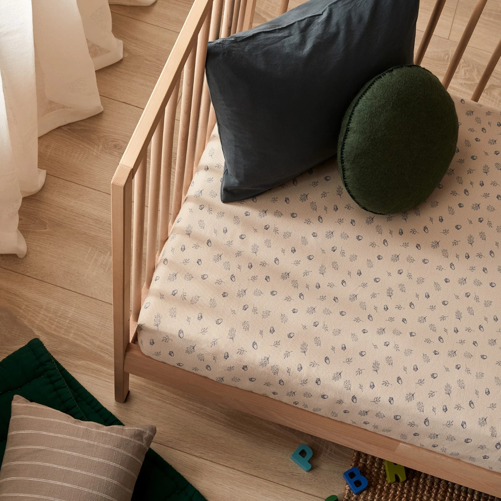 Organic Cot Sheet - Falling Oak - Image 2